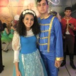 Os alunos Ana Júlia e Luis Miguel, fizerm o papel da Bela e da Fera