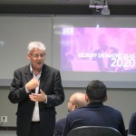 Professor Roberto Oliveira, diretor do GEO deu as boas-vindas