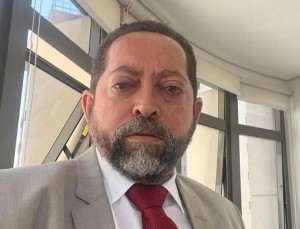 ALPB aprova Moção de Pesar pela morte do jornalista José Ribamar Rodrigues
