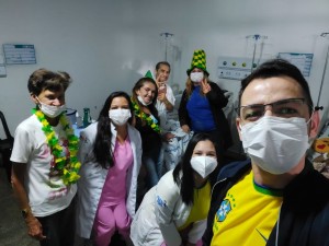 Integrantes da equipe e paciente