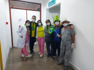 Parte da equipe que preparou a ação da Torcida do Bem