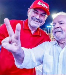 Deputado Jeová Campos e o presidente Lula durante a campanha presidencial de 2022