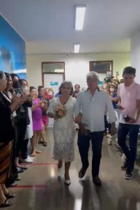 Katia foi conduzida na celebração por seu irmão Edilson