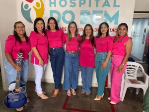 Grupo da Igreja Verbo da Vida de Patos participou da ação em homenagem às mulheres